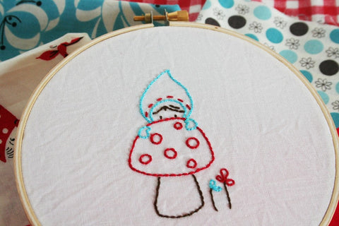 Hiding Gnomie Embroidery PATTERN - PDF